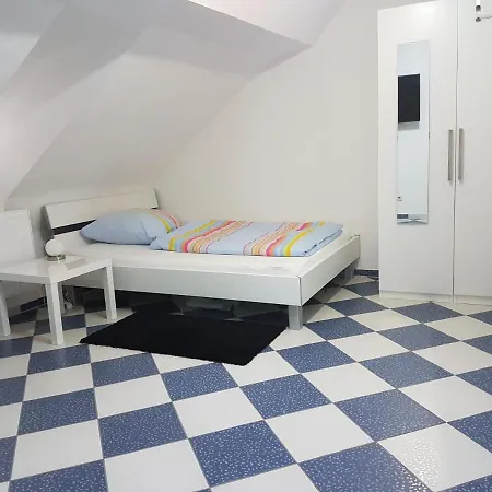 Ruhige Karlsruhe: Ideal Für Monteure Und Geschäftsreisende Karlsruhe