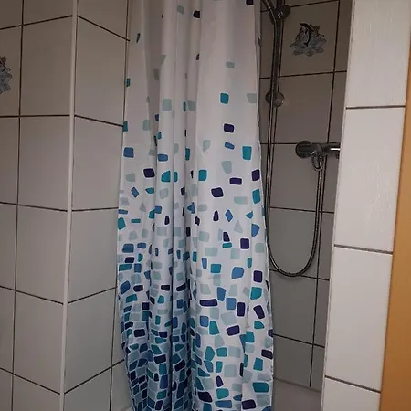 Apartment Ruhige Karlsruhe: Ideal Für Monteure Und Geschäftsreisende Karlsruhe